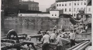 Budowa tymczasowego mostu w okolicach Chwaliszewa 1939 Foto: fotopolska