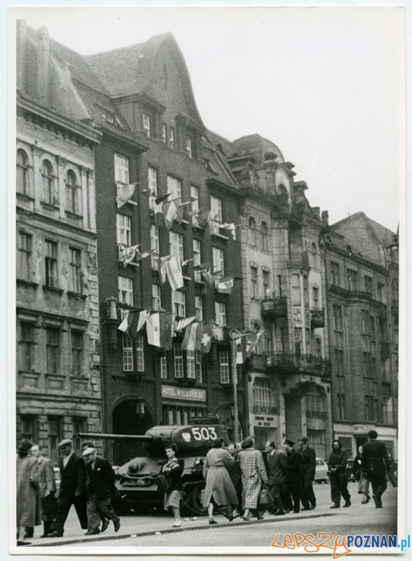 Ulica św. Marcin (wtedy Armii Czerwonej) - Poznań, czerwiec 1956 Foto: Peter Schaeffer