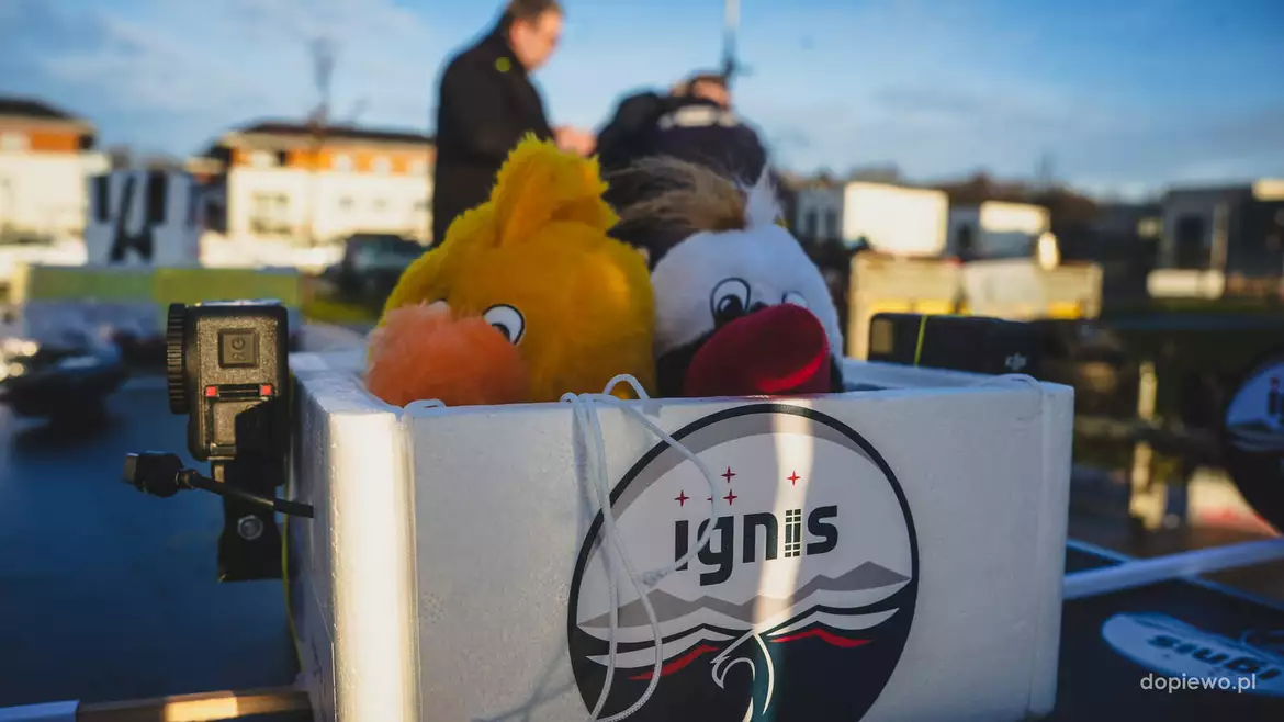 Maskotki Dopiewa poleciały w kosmos Foto: UG Dopiewo